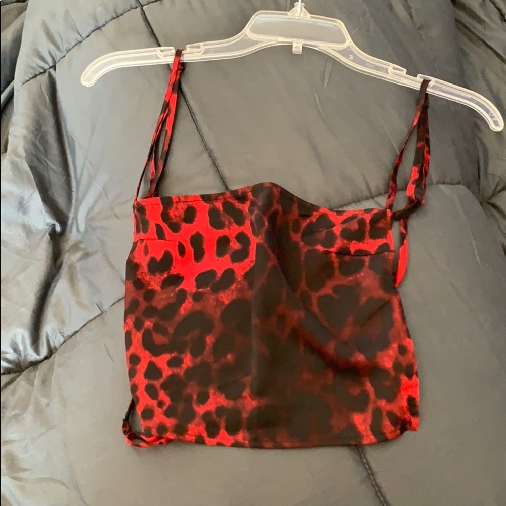 Princess Polly rusted red crop top leopard